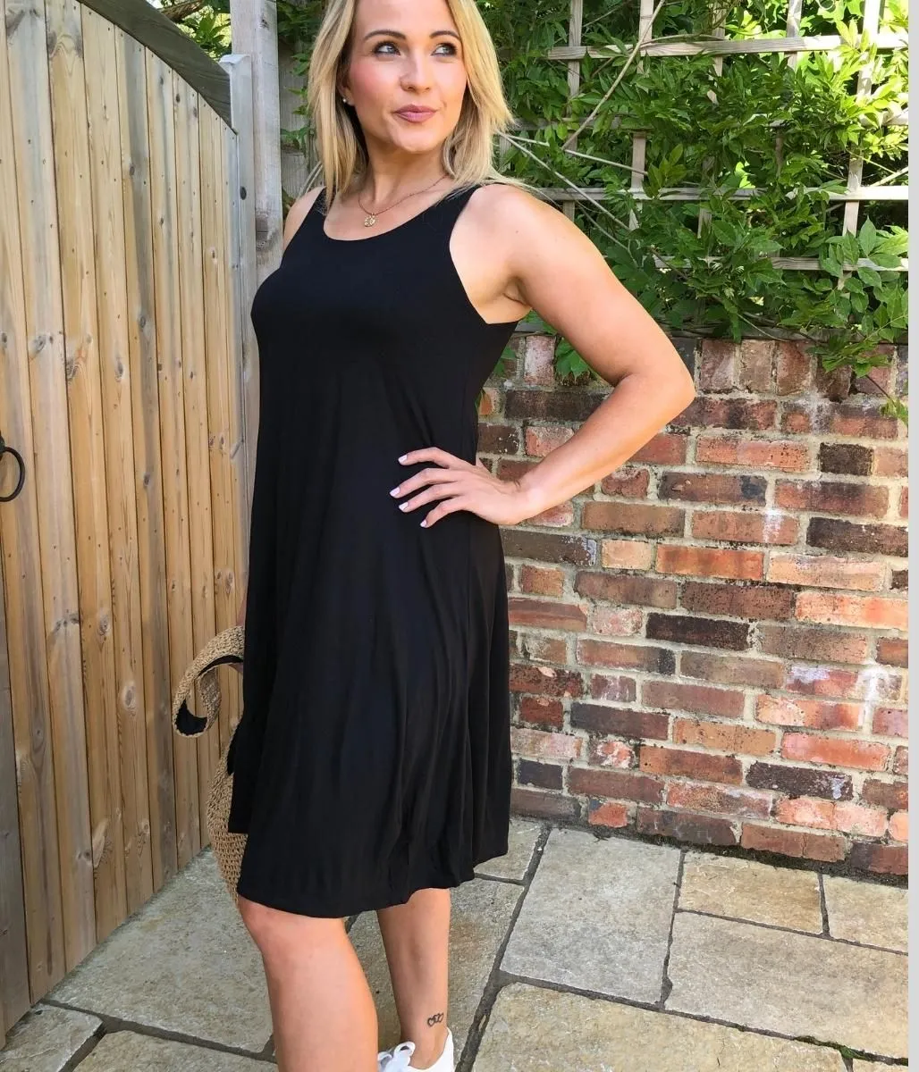 Black Sleeveless Jersey Swing Dress