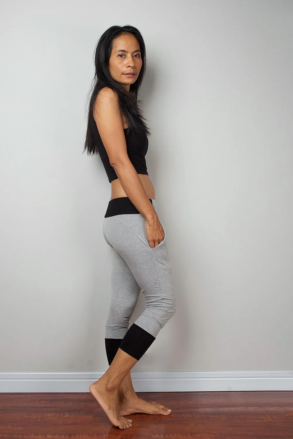 Grey pants / grey yoga pants / light grey pants : Urban Chic Collection no 39