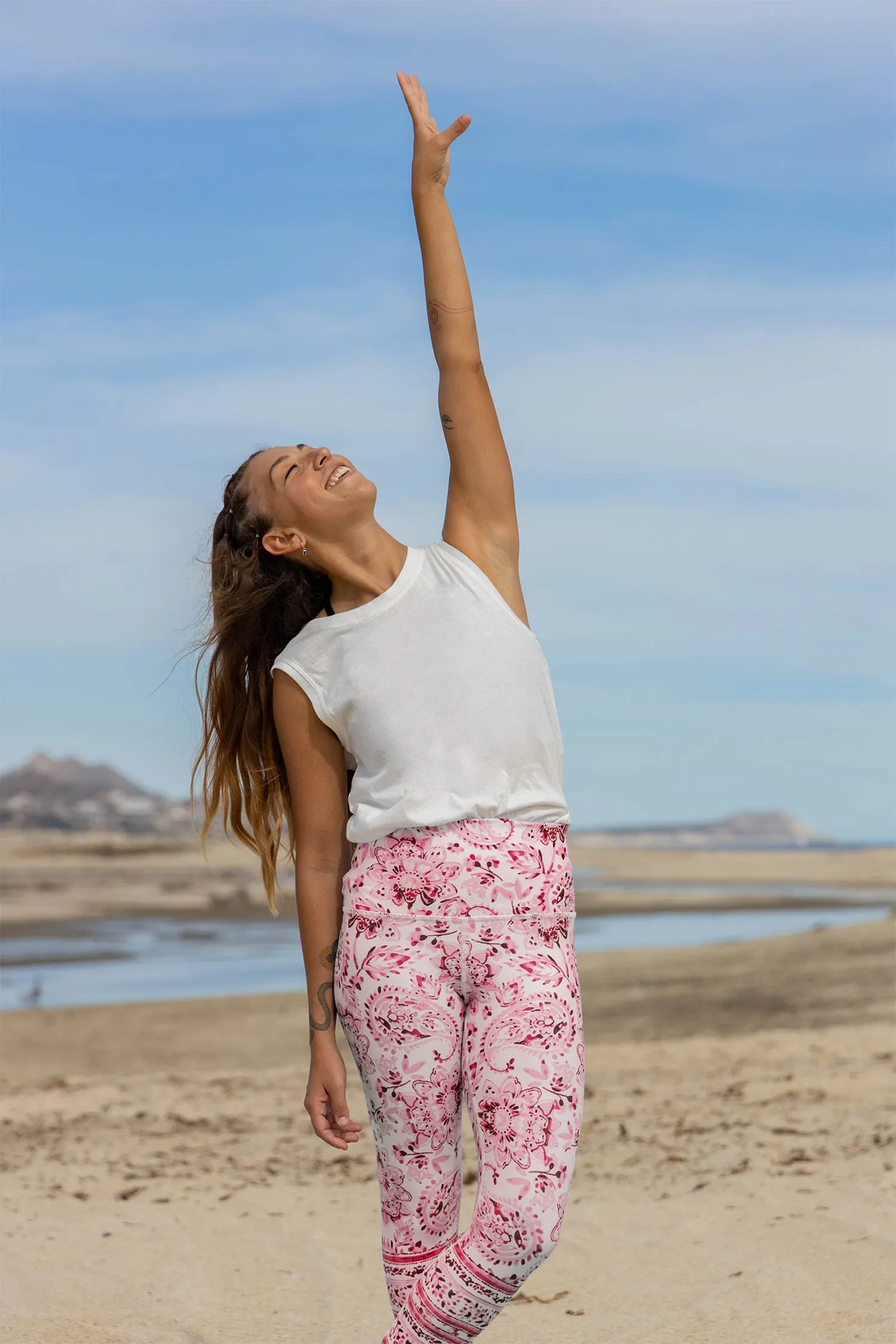 Mia  - Pink Floral Bandana - 7/8  Legging  (High-Waist) - LIMITED EDITION